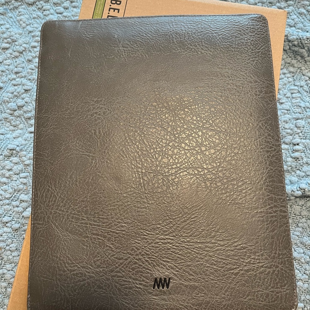 Matt & Nat Brown Leather Portfolio